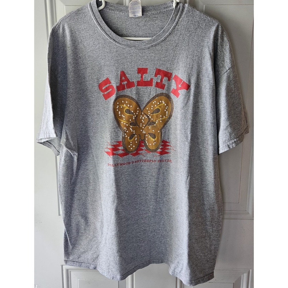 Dollywood Salty Butterfly Pretzel T Shirt XL Gray Graphic Tee Pigeon Forge TN